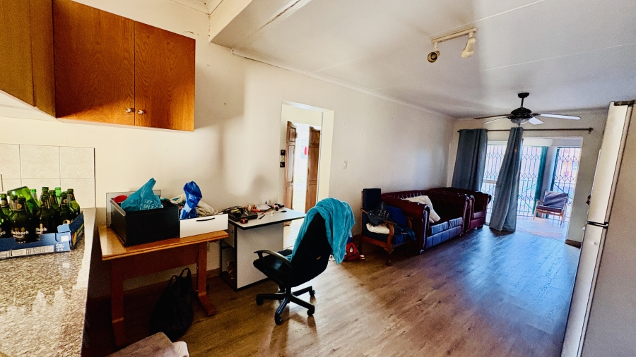 2 Bedroom Property for Sale in Pretoria North Gauteng