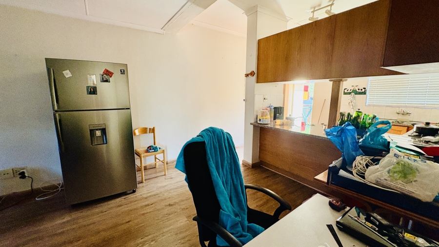 2 Bedroom Property for Sale in Pretoria North Gauteng