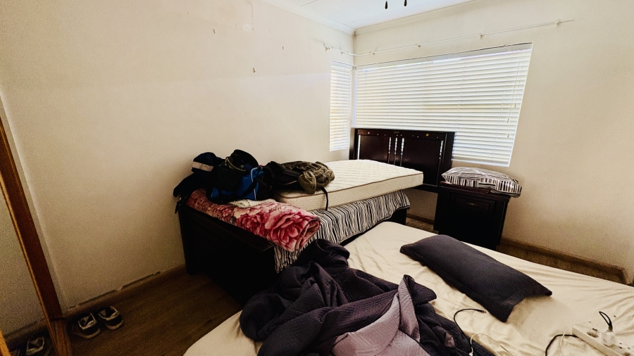 2 Bedroom Property for Sale in Pretoria North Gauteng