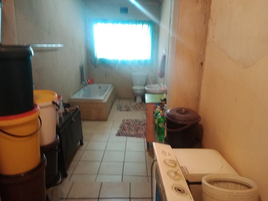 5 Bedroom Property for Sale in Vaalview Gauteng