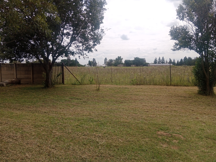 5 Bedroom Property for Sale in Vaalview Gauteng