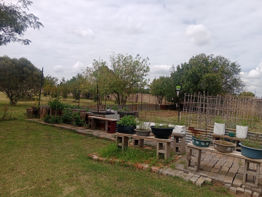 5 Bedroom Property for Sale in Vaalview Gauteng