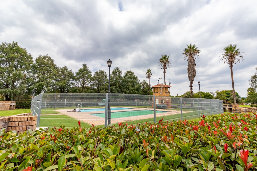 2 Bedroom Property for Sale in Equestria Gauteng