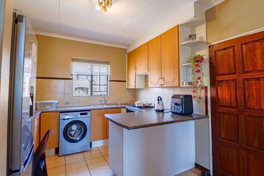 2 Bedroom Property for Sale in Equestria Gauteng