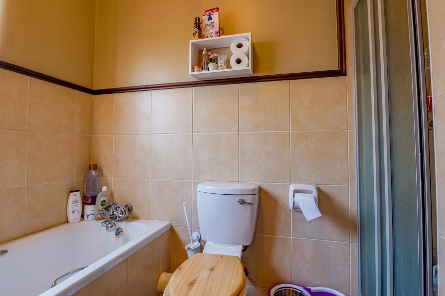 2 Bedroom Property for Sale in Equestria Gauteng