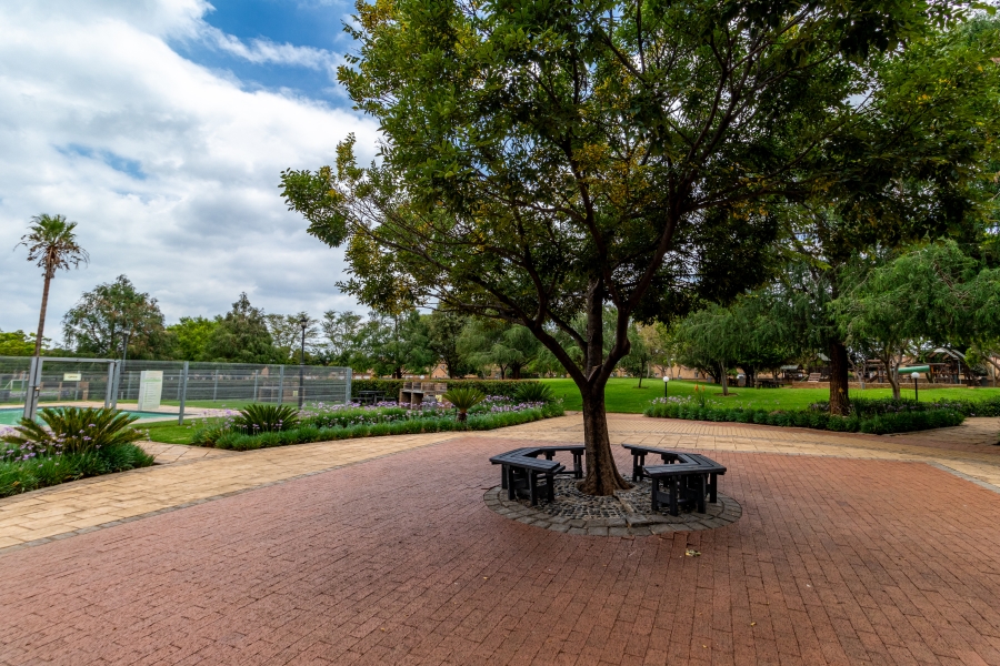 2 Bedroom Property for Sale in Equestria Gauteng