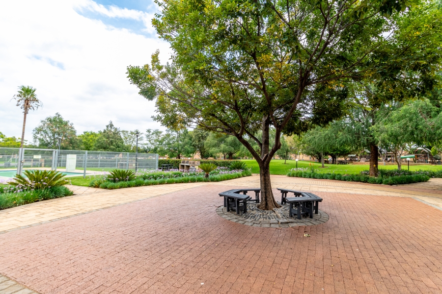 2 Bedroom Property for Sale in Equestria Gauteng