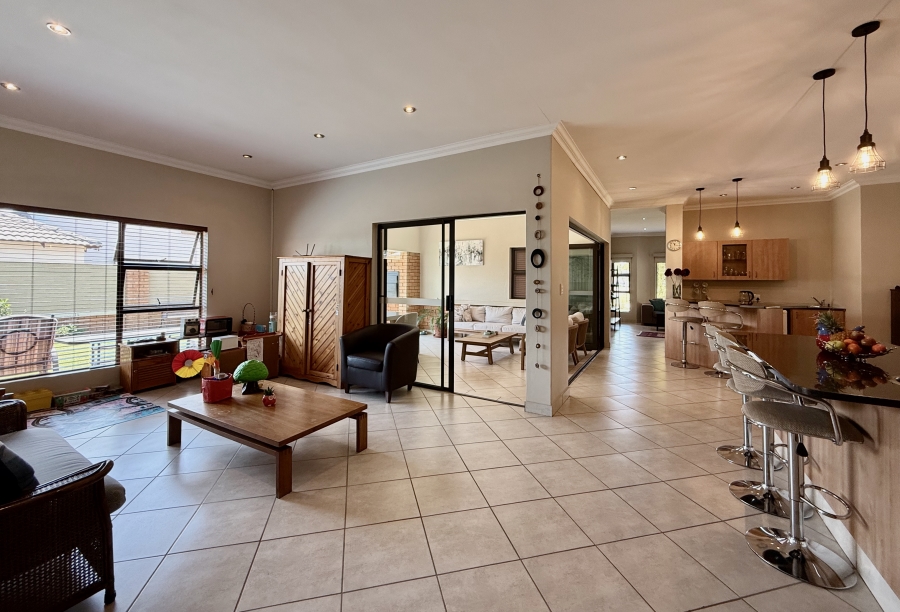 4 Bedroom Property for Sale in The Meadows Gauteng