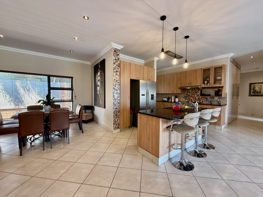 4 Bedroom Property for Sale in The Meadows Gauteng