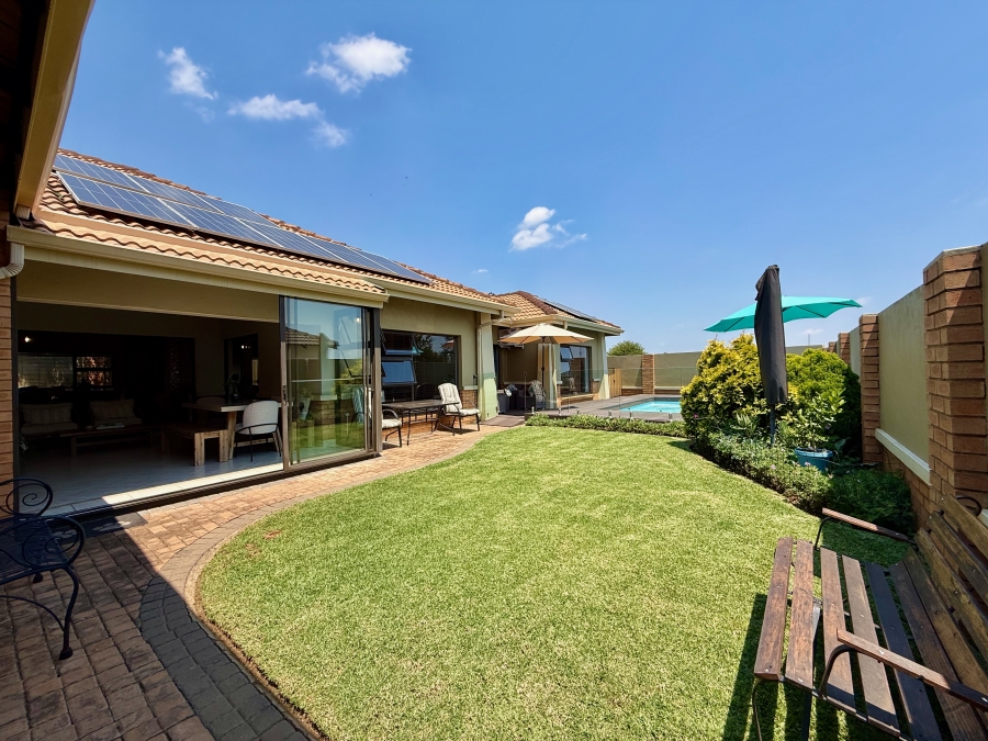 4 Bedroom Property for Sale in The Meadows Gauteng