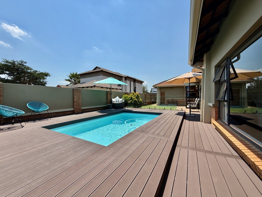 4 Bedroom Property for Sale in The Meadows Gauteng