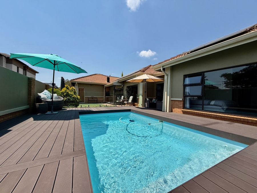 4 Bedroom Property for Sale in The Meadows Gauteng