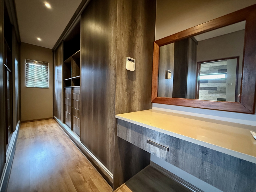 4 Bedroom Property for Sale in The Meadows Gauteng