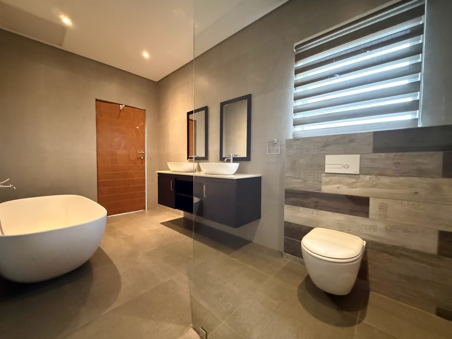 4 Bedroom Property for Sale in The Meadows Gauteng