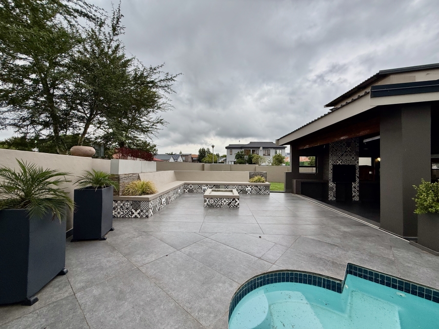 4 Bedroom Property for Sale in The Meadows Gauteng