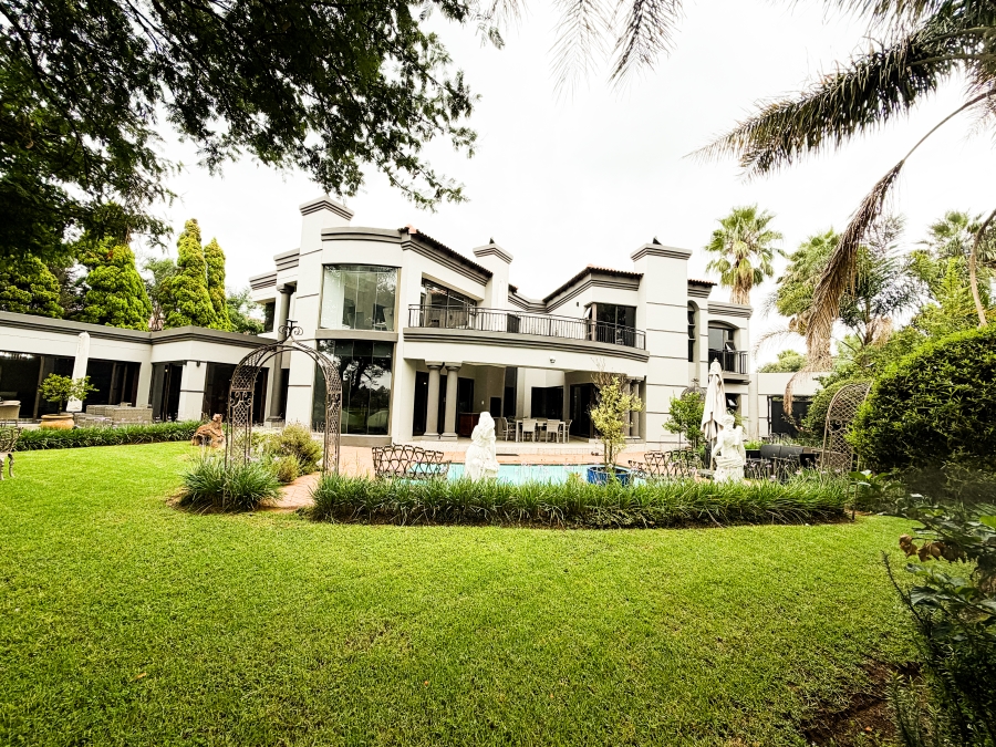 To Let 5 Bedroom Property for Rent in Silver Lakes Golf Estate Gauteng