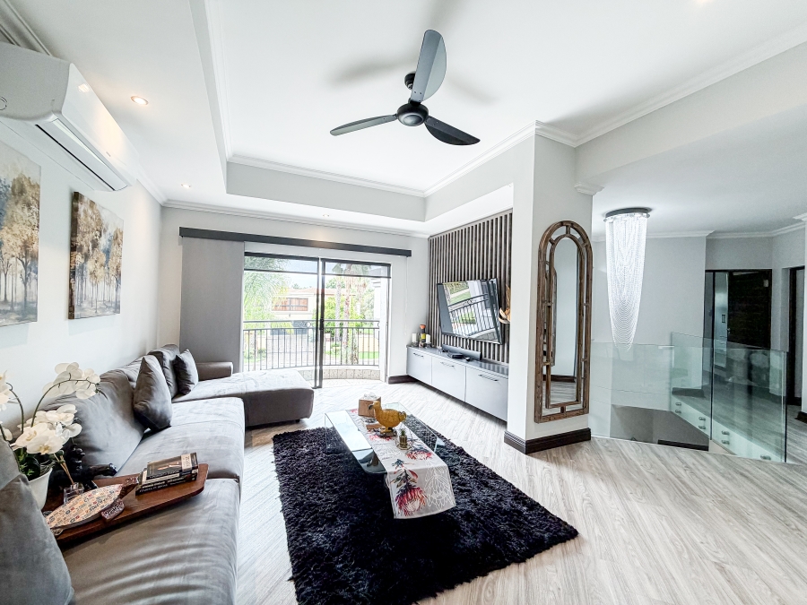 To Let 5 Bedroom Property for Rent in Silver Lakes Golf Estate Gauteng