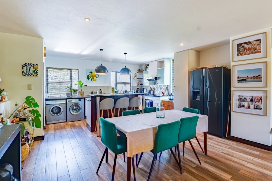 2 Bedroom Property for Sale in Lombardy Estate Gauteng