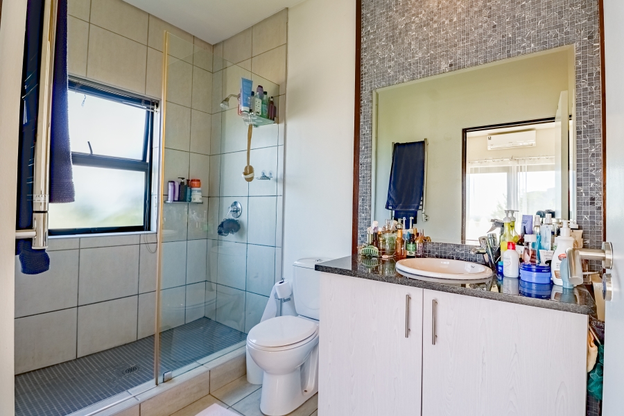 2 Bedroom Property for Sale in Lombardy Estate Gauteng