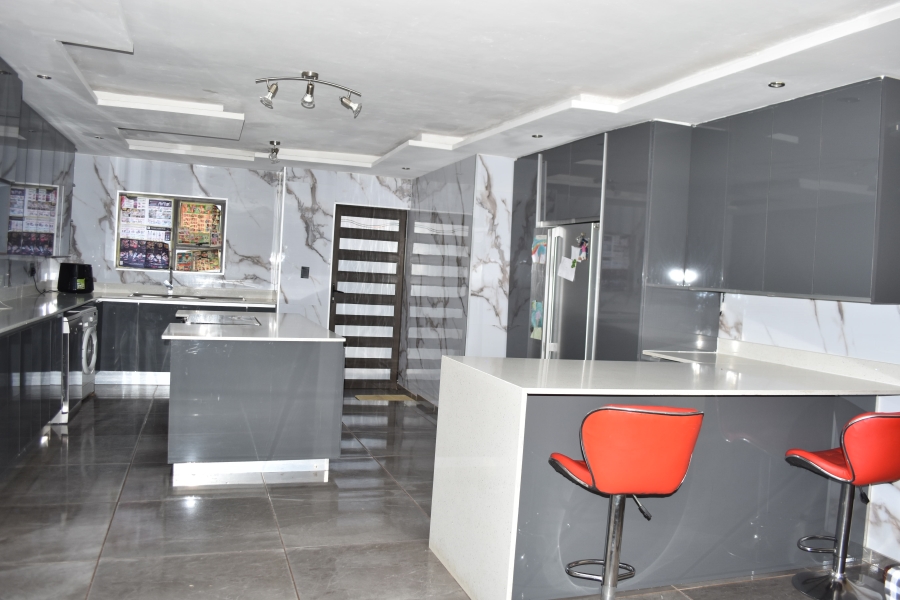 4 Bedroom Property for Sale in Chantelle Gauteng