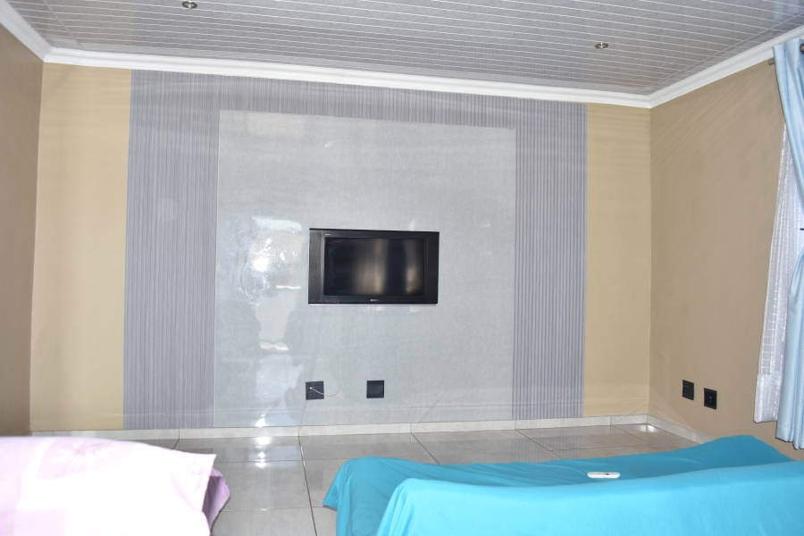 4 Bedroom Property for Sale in Chantelle Gauteng