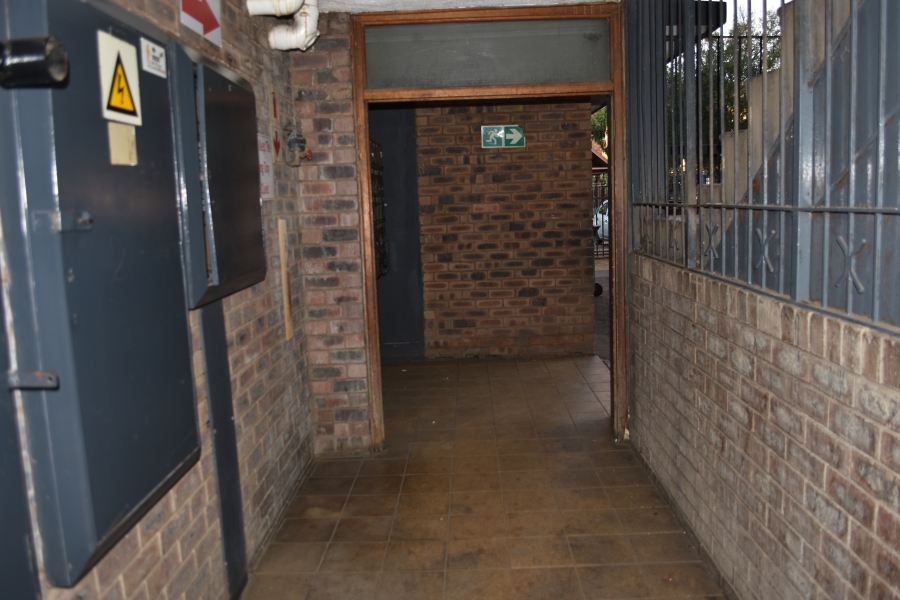 2 Bedroom Property for Sale in Pretoria West Gauteng