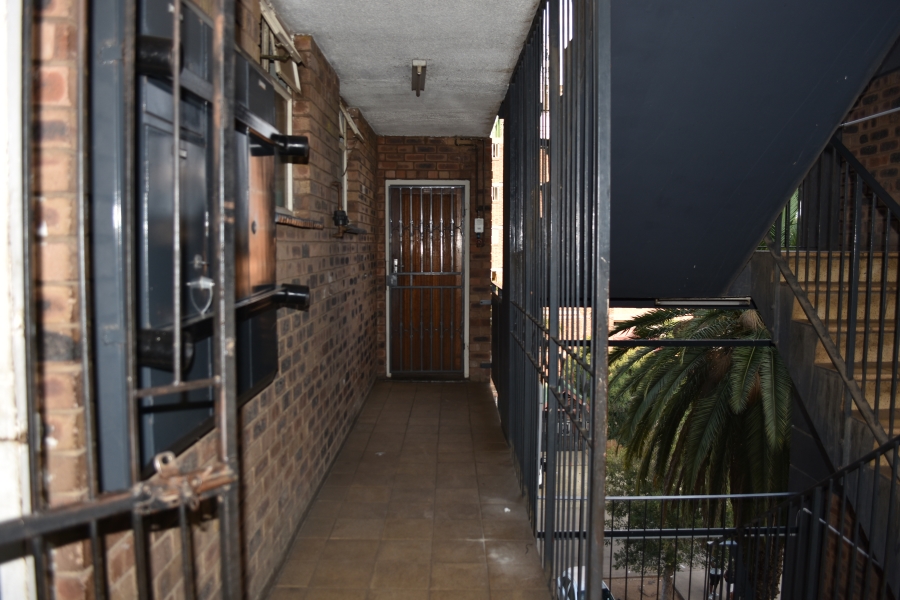 2 Bedroom Property for Sale in Pretoria West Gauteng