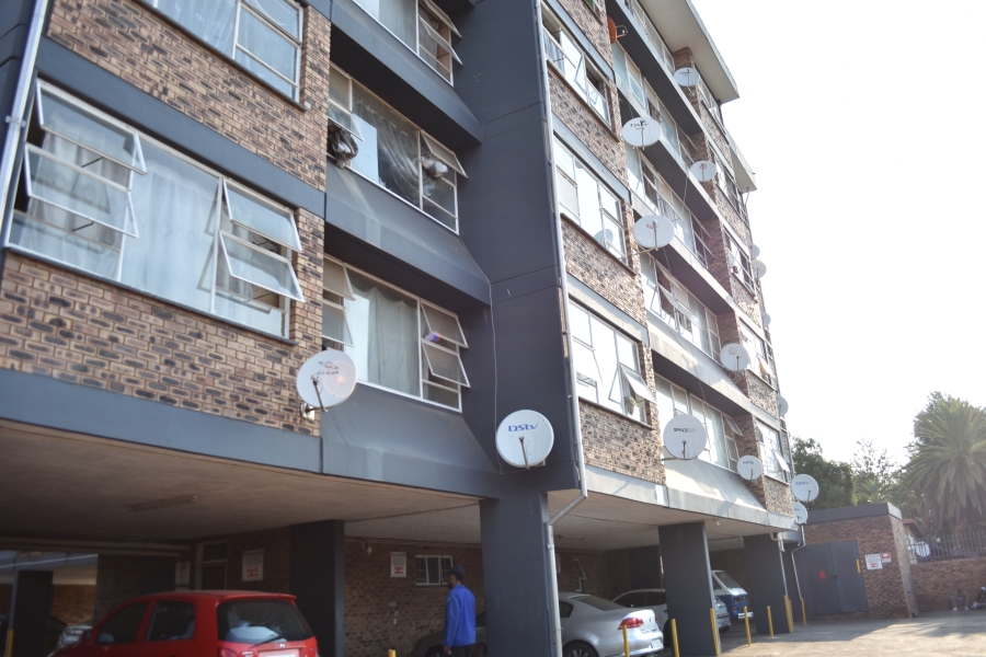 2 Bedroom Property for Sale in Pretoria West Gauteng