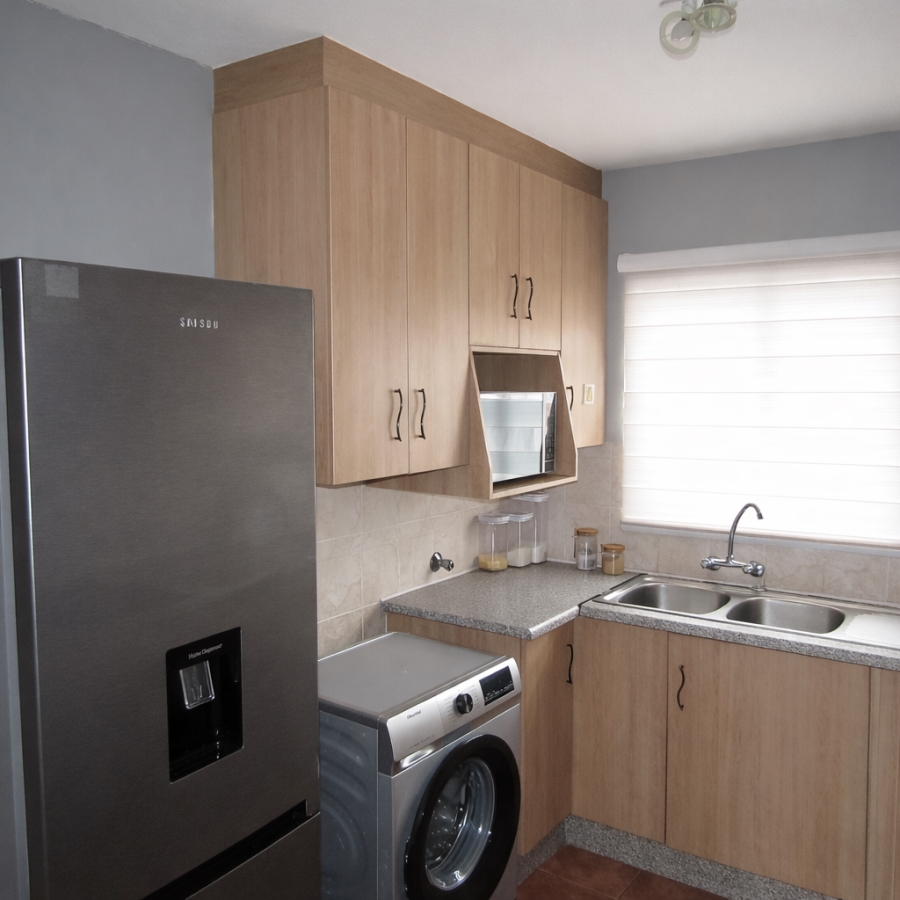 3 Bedroom Property for Sale in Witpoortjie Gauteng