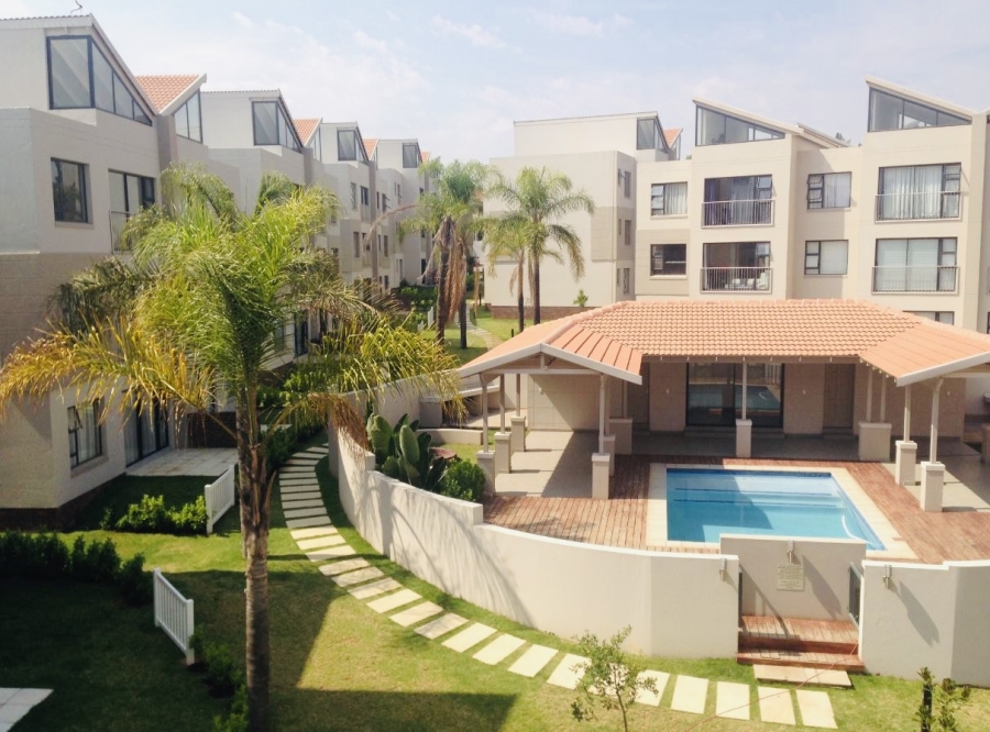 To Let 2 Bedroom Property for Rent in Beverley Gauteng