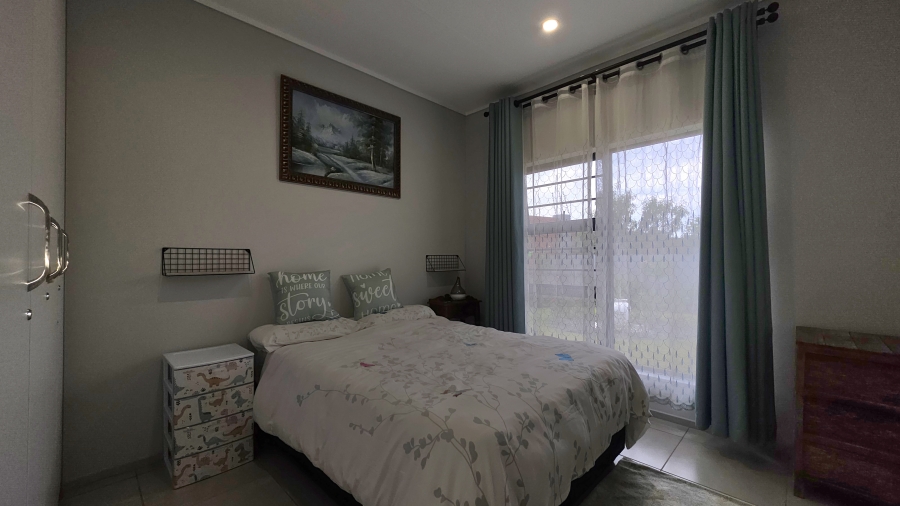 4 Bedroom Property for Sale in Amberfield Gauteng