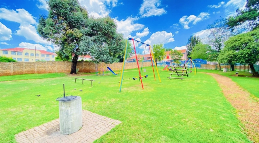 1 Bedroom Property for Sale in Houghton Estate Gauteng