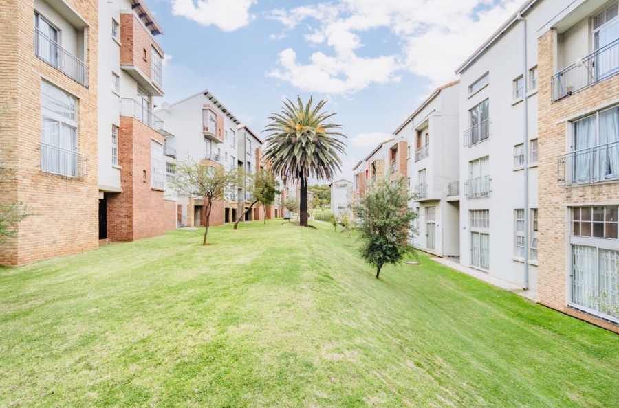 1 Bedroom Property for Sale in Houghton Estate Gauteng