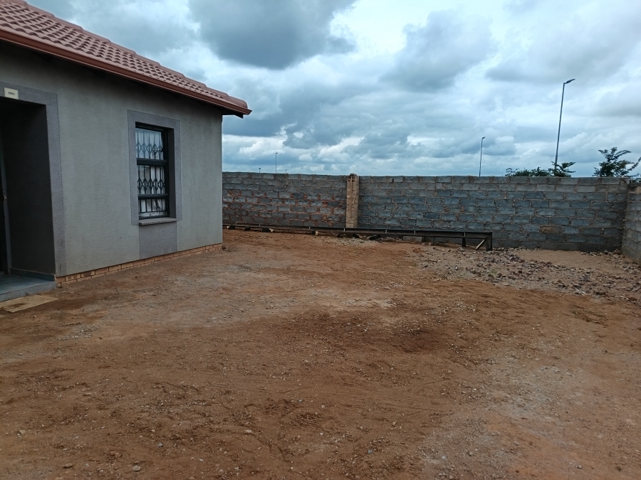 3 Bedroom Property for Sale in Clayville Gauteng