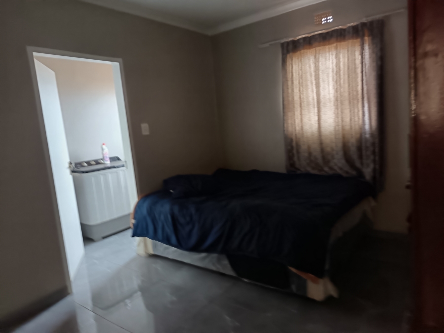 3 Bedroom Property for Sale in Clayville Gauteng