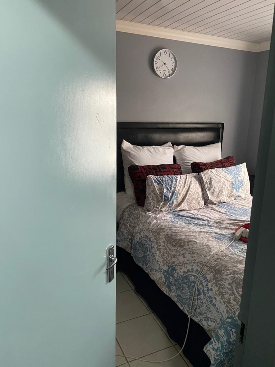 10 Bedroom Property for Sale in Tembisa Central Gauteng