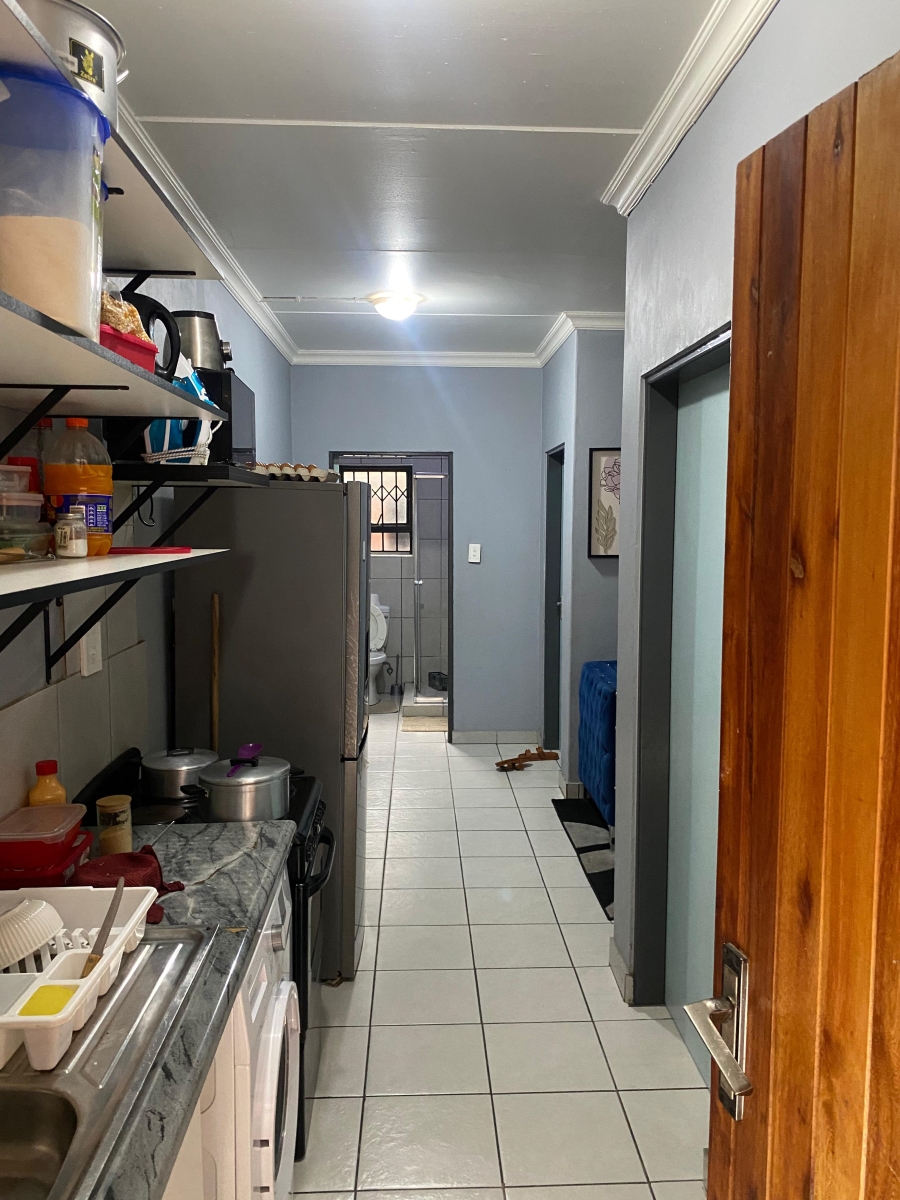 10 Bedroom Property for Sale in Tembisa Central Gauteng