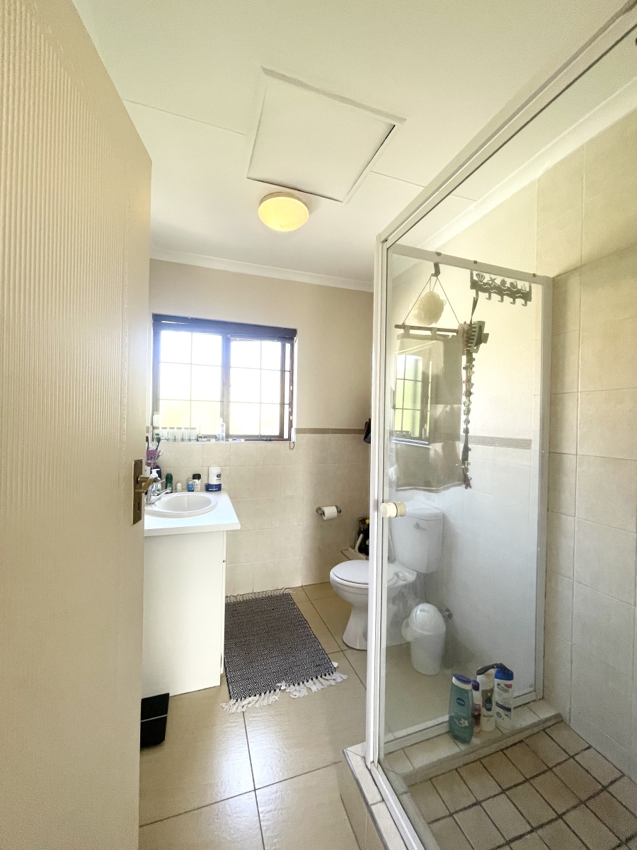 3 Bedroom Property for Sale in Bloubosrand Gauteng