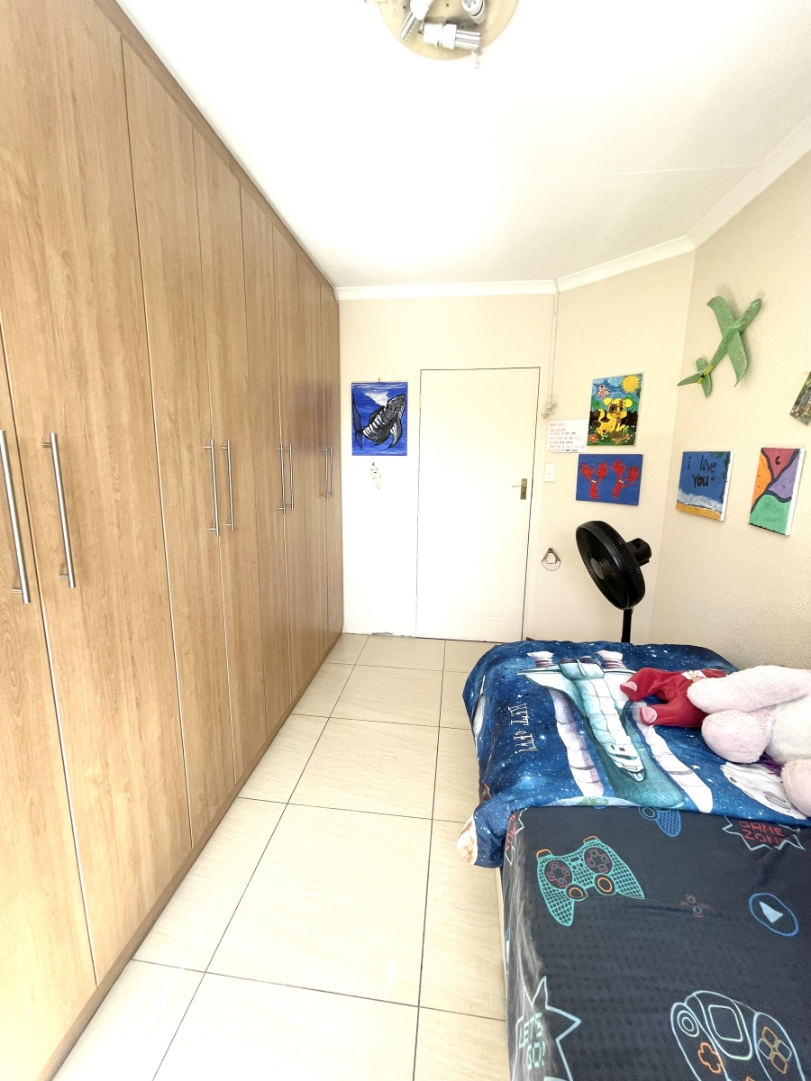 3 Bedroom Property for Sale in Bloubosrand Gauteng