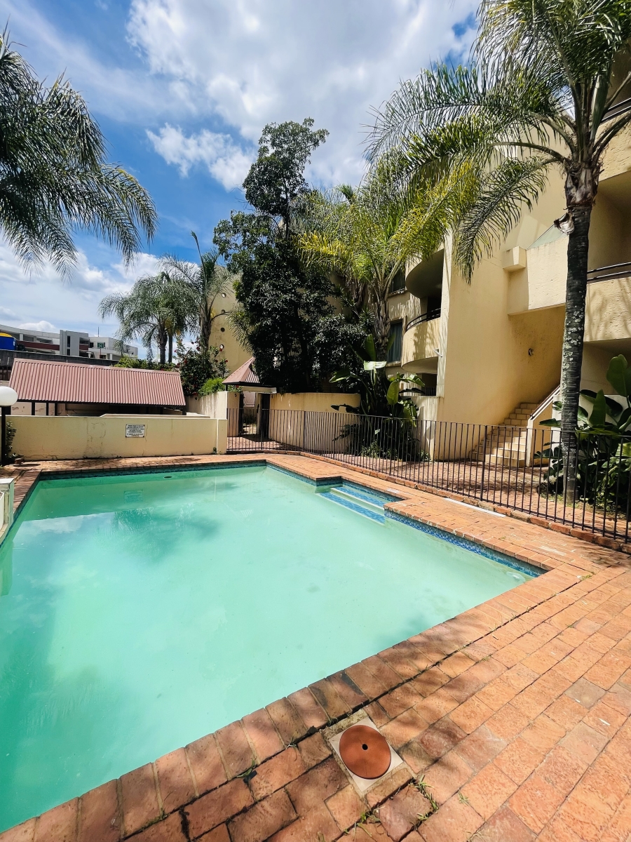2 Bedroom Property for Sale in Sandown Gauteng