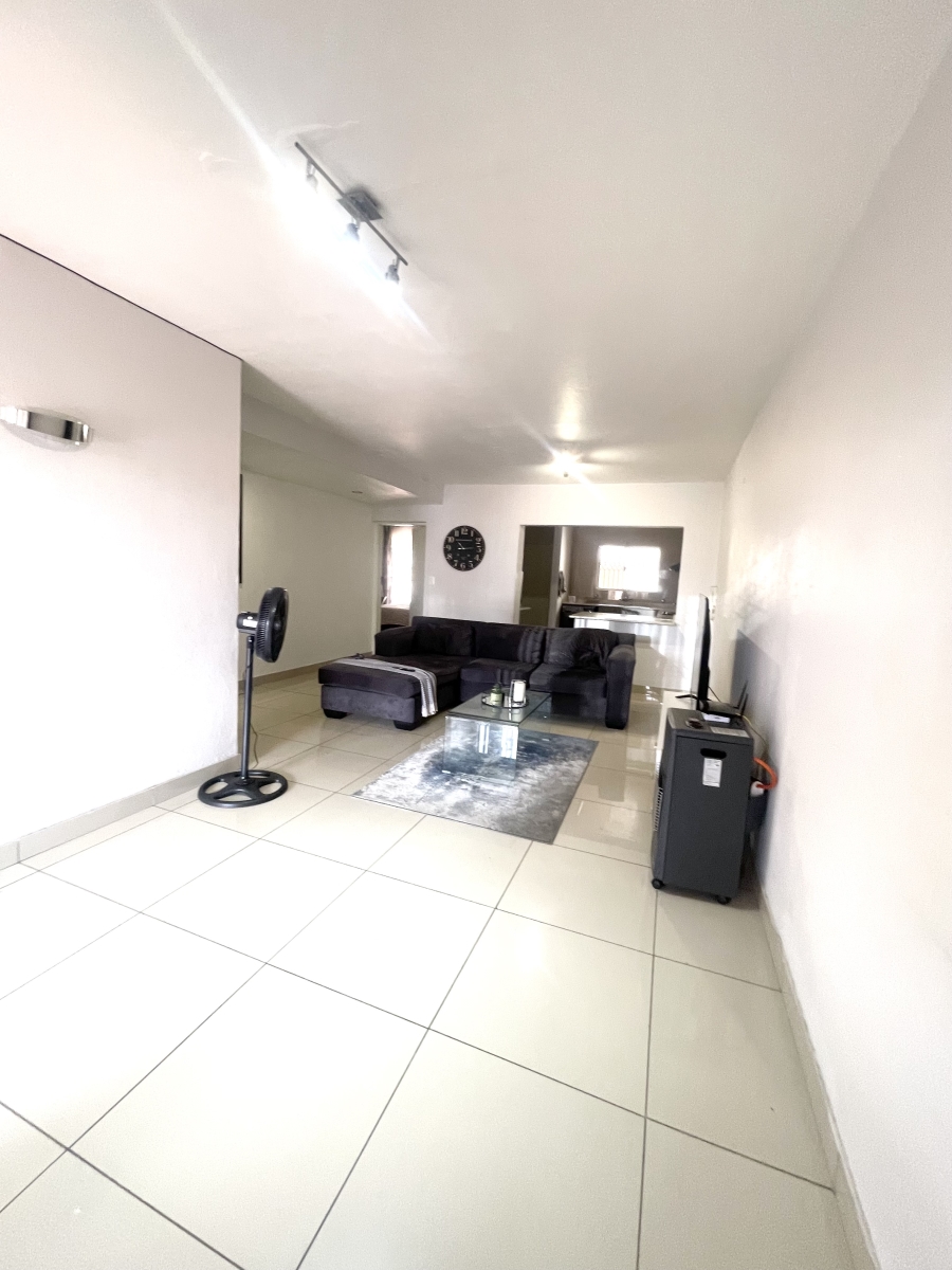 2 Bedroom Property for Sale in Sandown Gauteng