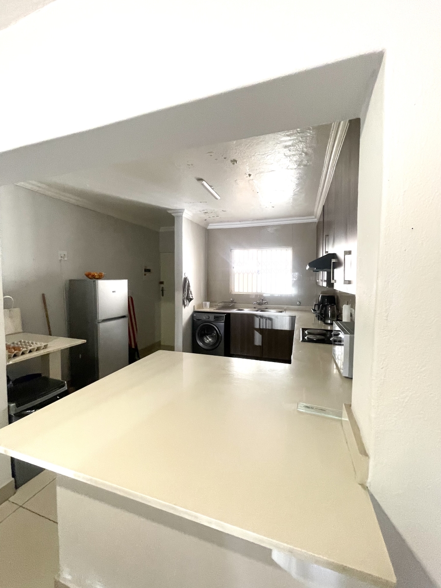 2 Bedroom Property for Sale in Sandown Gauteng