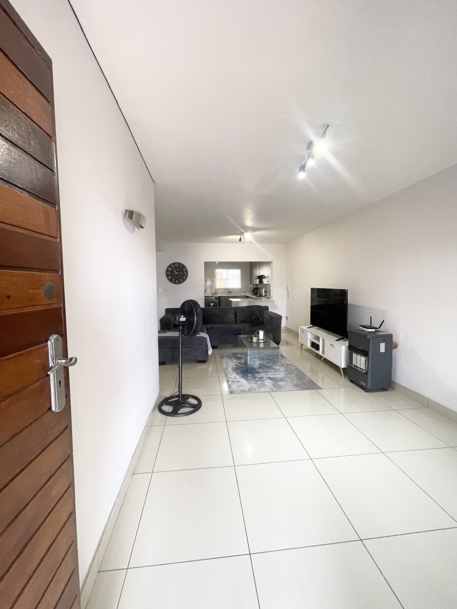 2 Bedroom Property for Sale in Sandown Gauteng