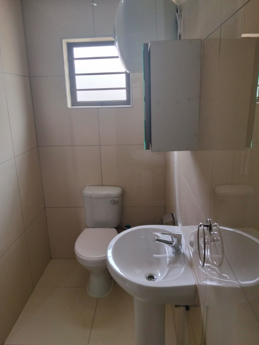 To Let 1 Bedroom Property for Rent in Erasmia Gauteng
