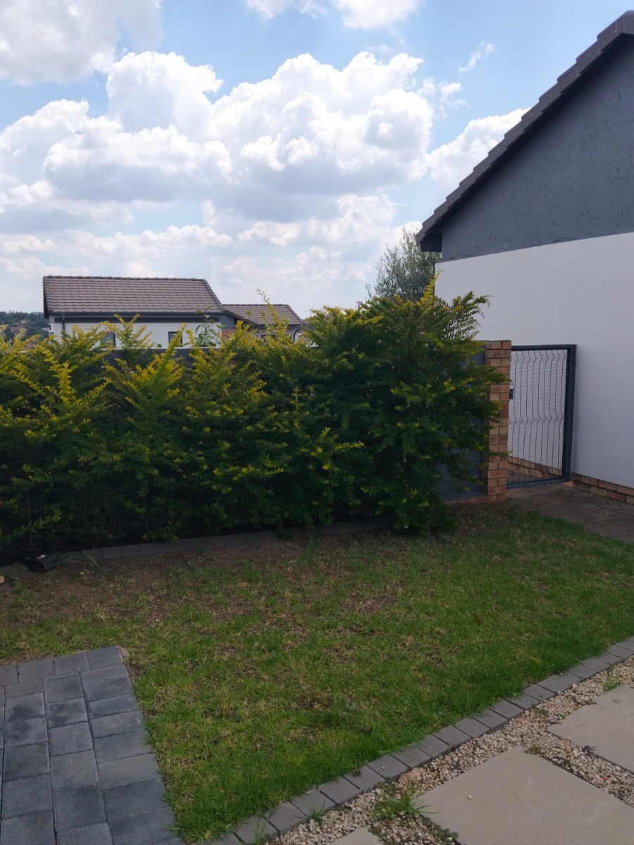 3 Bedroom Property for Sale in Amberfield Gauteng