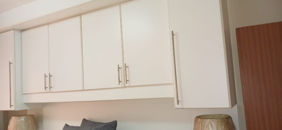 11 Bedroom Property for Sale in Clayville Gauteng