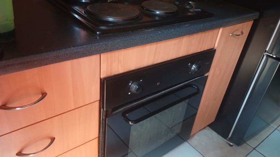 9 Bedroom Property for Sale in Tembisa Central Gauteng