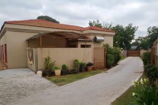 3 Bedroom Property for Sale in Olifantsfontein Gauteng