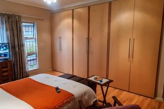 3 Bedroom Property for Sale in Olifantsfontein Gauteng