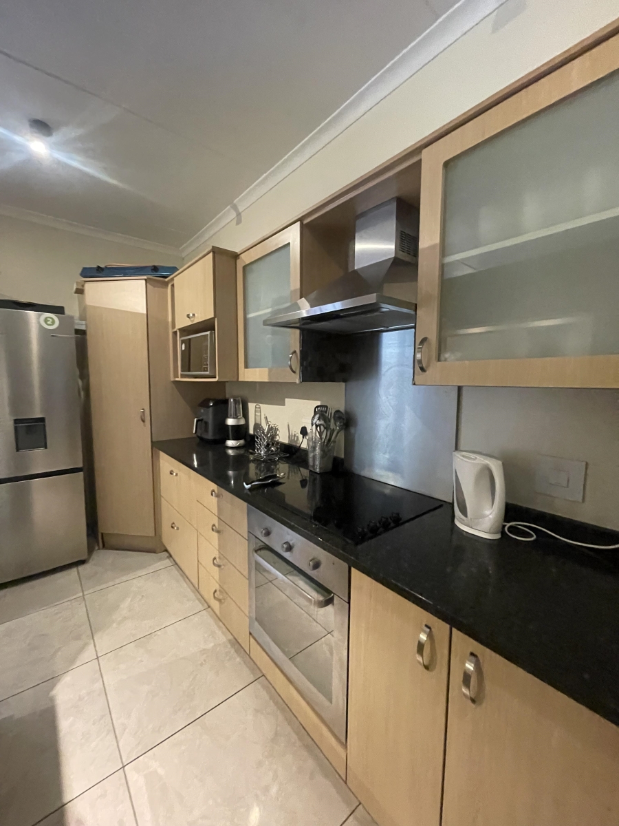 2 Bedroom Property for Sale in Beverley Gauteng
